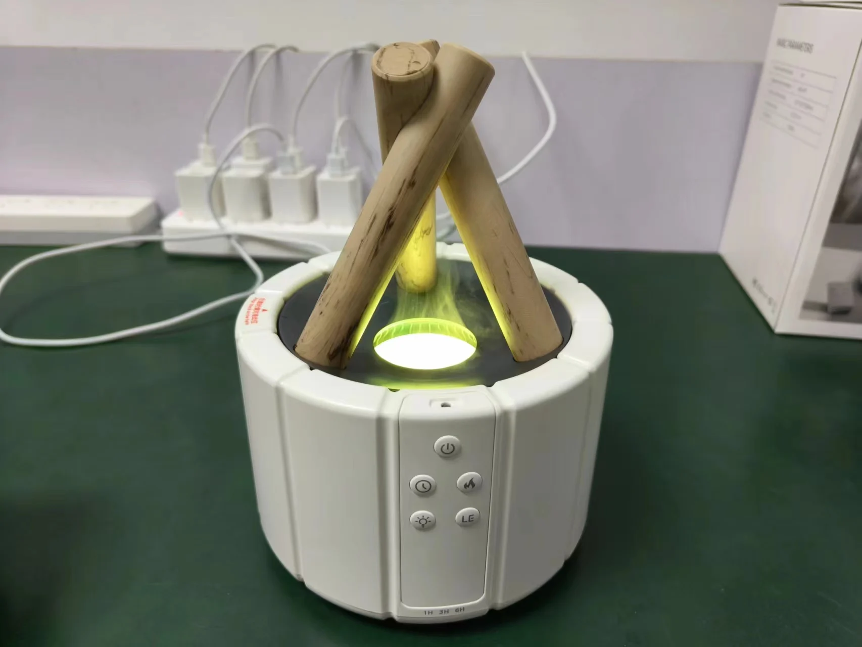 Bonfire Elektrikli Usb Aroma Difüzörü Masaüstü Ultrasonik Nemlendirici Uzaktan Kumandalı Sessiz Küçük Tasarım Ev Ofis Atmosfer Lambası